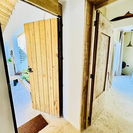 קברטה Suami S Room Casa Padura מראה חיצוני תמונה