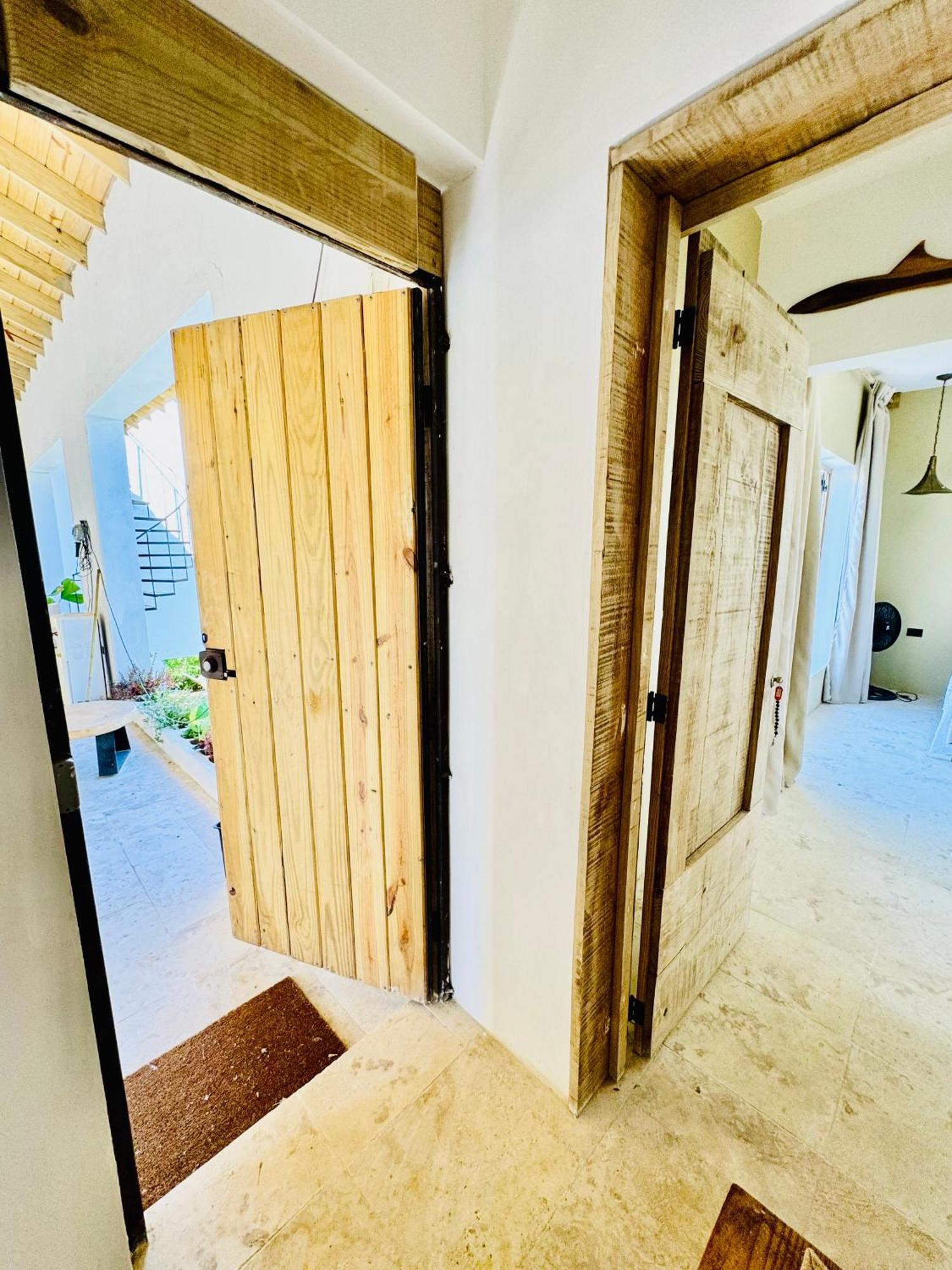 קברטה Suami S Room Casa Padura מראה חיצוני תמונה